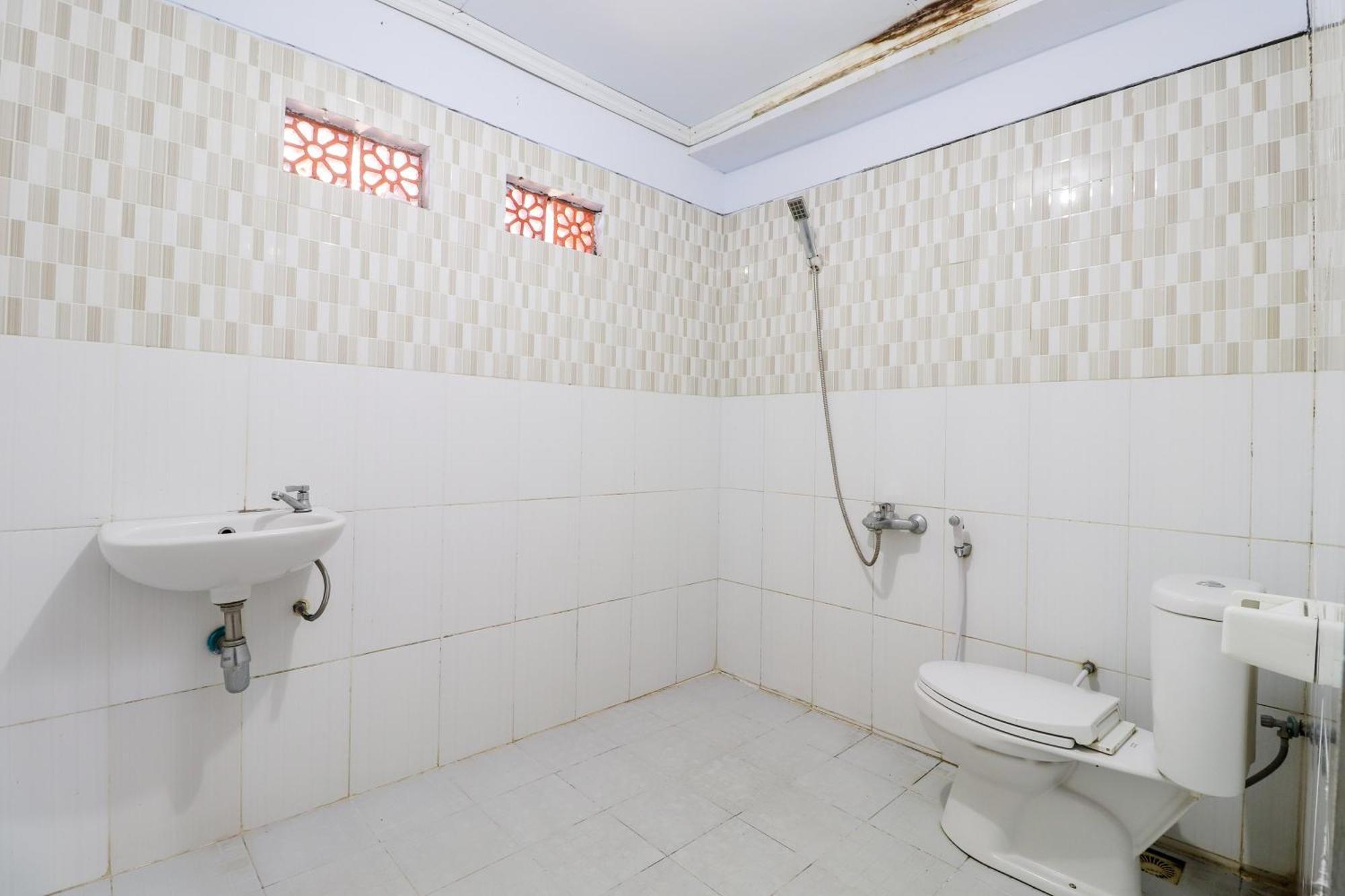 Apartamento Nurudin House Magelang Exterior foto