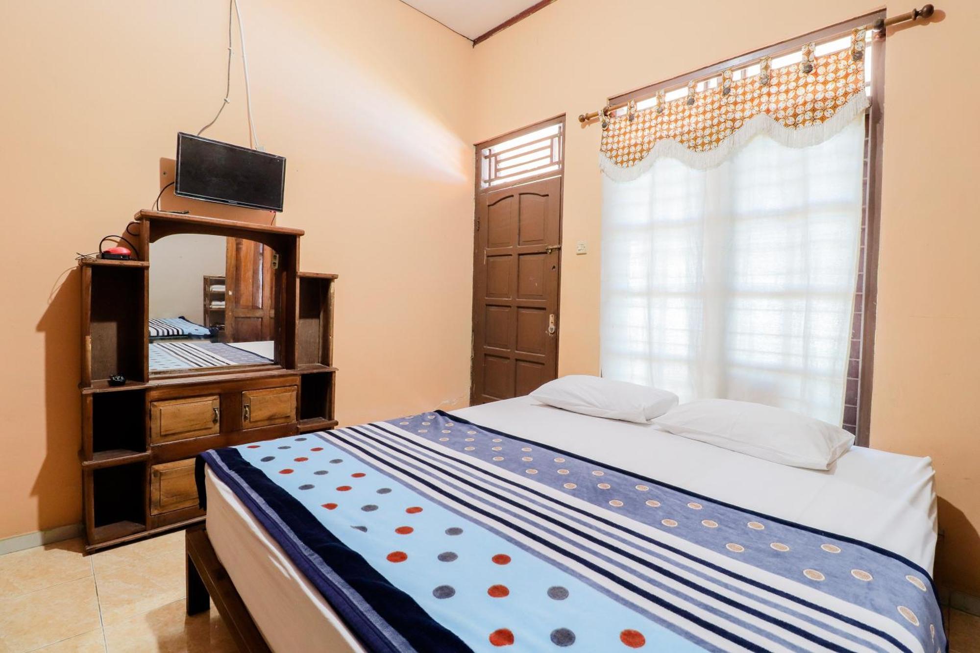 Apartamento Nurudin House Magelang Exterior foto