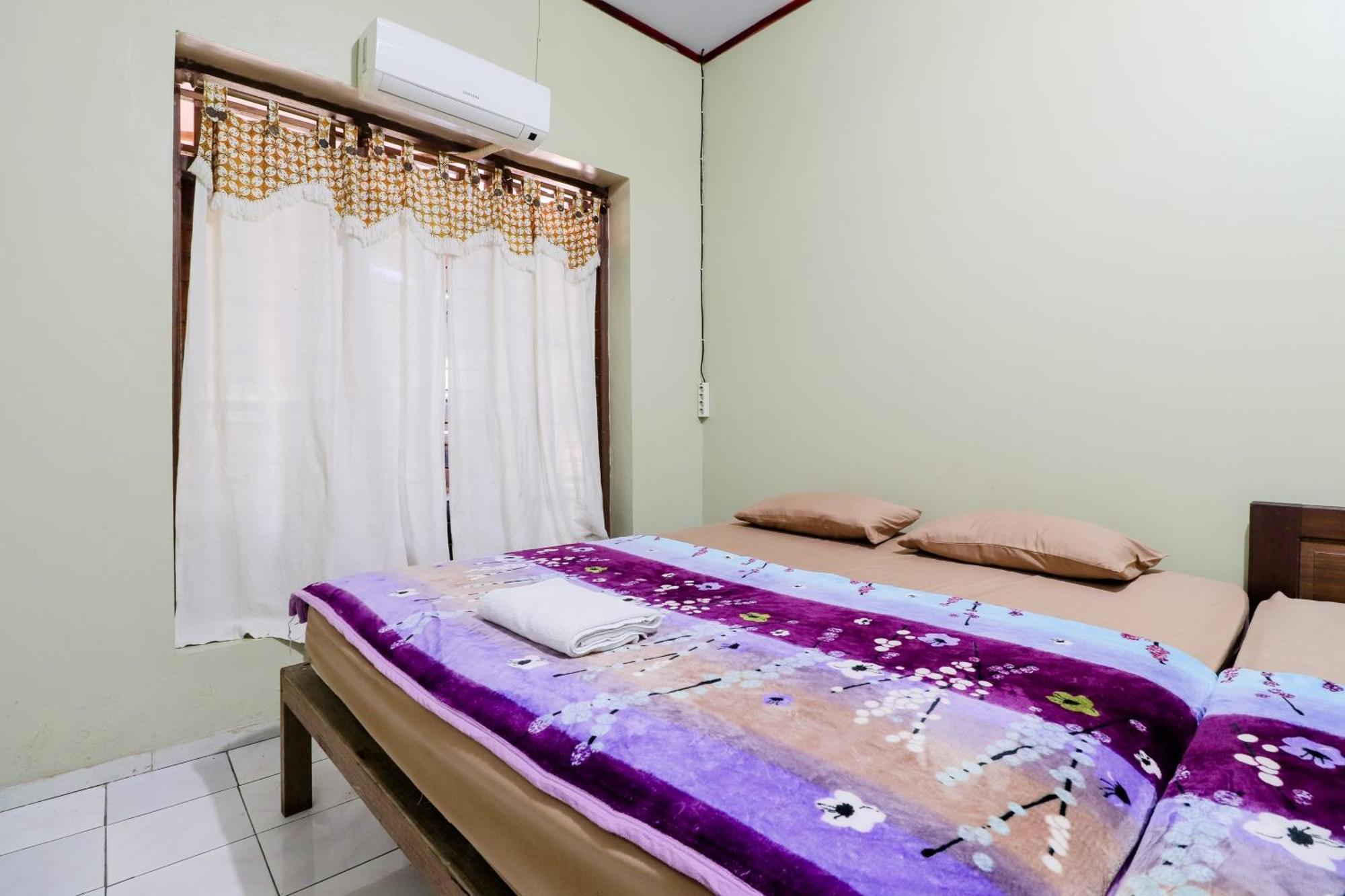 Apartamento Nurudin House Magelang Exterior foto