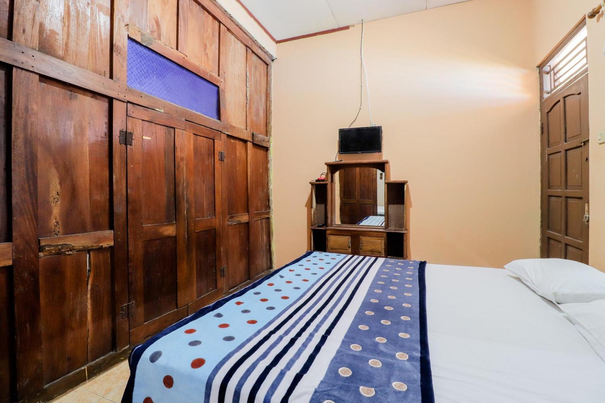 Apartamento Nurudin House Magelang Exterior foto