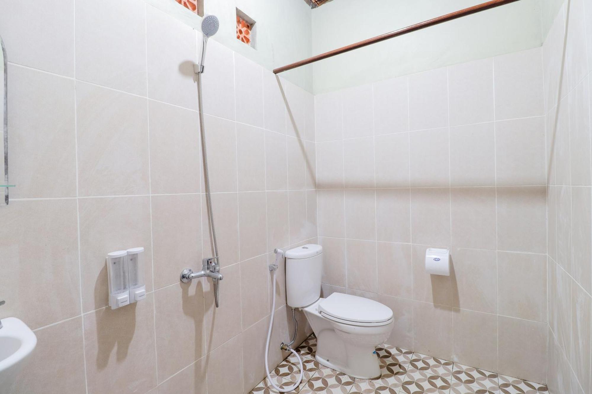 Apartamento Nurudin House Magelang Exterior foto